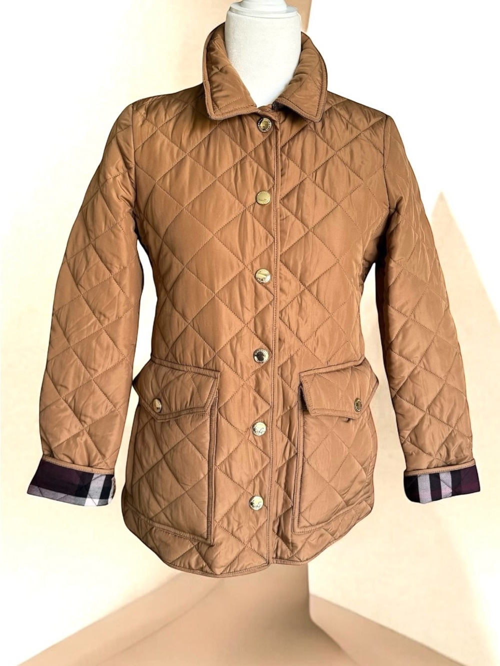 🆕 Burberry Diamond Quilted Jacket in Tan Camel Women’s